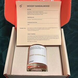 Dossier Woody Sandalwood Perfume